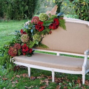 banquette, fauteuil, mariés, cérémonie, laïque, mobilier, romantique, bois, location, décoration, mariage, Décorevents, Gironde, Bordeaux, aquitaine