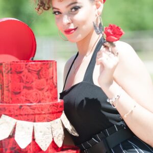 boîtes, chapeaux, urne, tirelire, pièce montée, location, décoration, mariage, Décorevents, Bordeaux, Gironde, Aquitaine, amour, romantique, passion, cœur, roses,