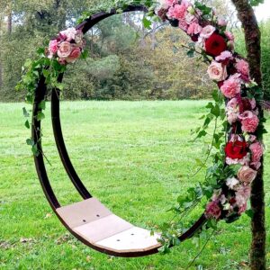 balançoire, ronde, photo, couple, arbre, suspendre, romantique, mariés, cérémonie, laïque, fauteuil, bois, métal, location, décoration, mariage, Décorevents, Gironde, Bordeaux, aquitaine